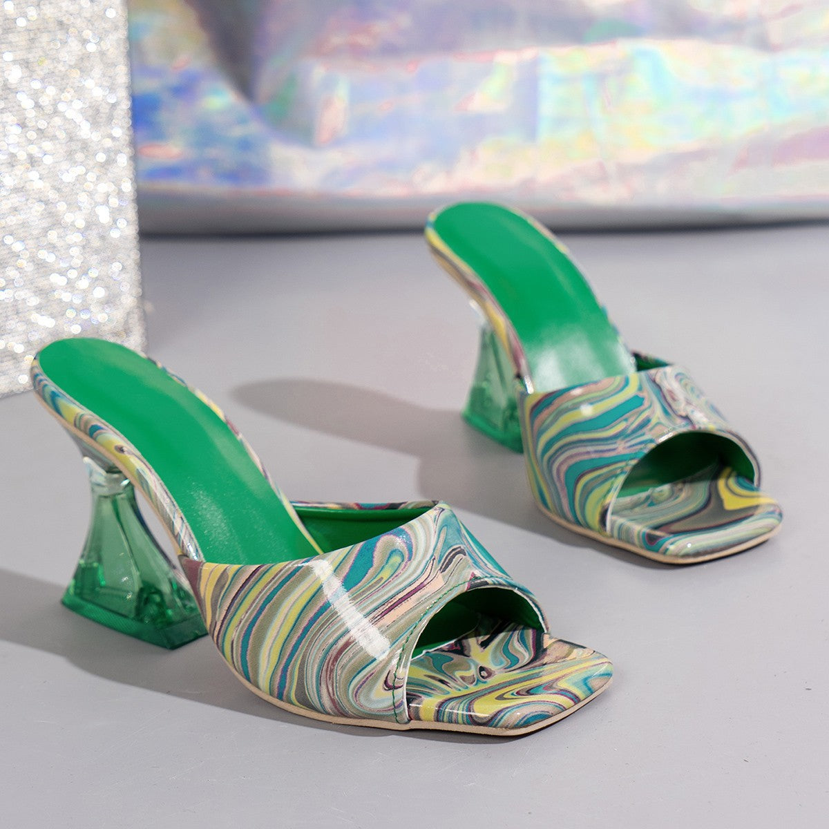 Wholesale women's plus size shoes high heel fish mouth graffiti thick heel beach sandals